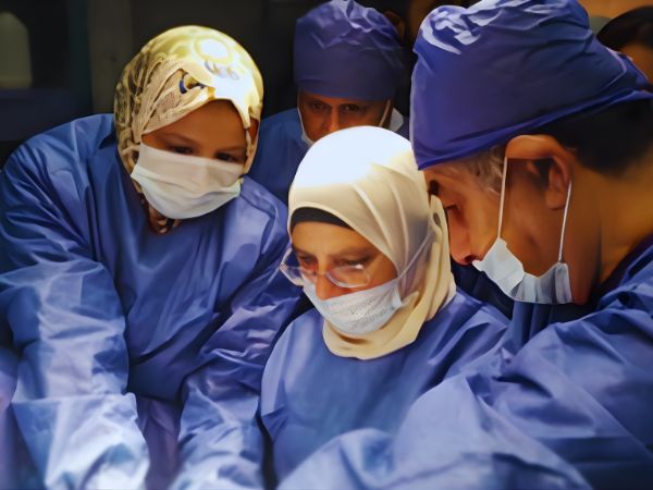 Medical Consultation Hub